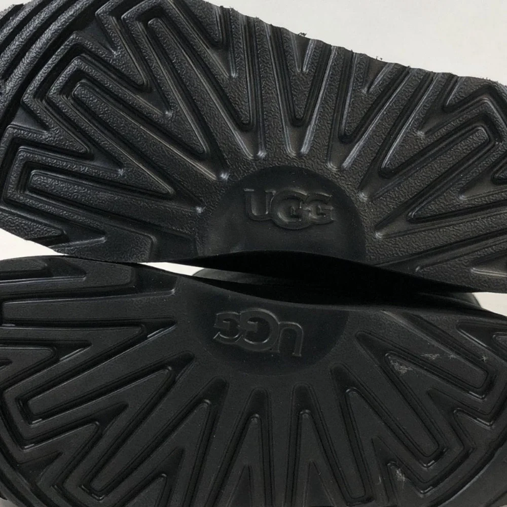 UGG gently used